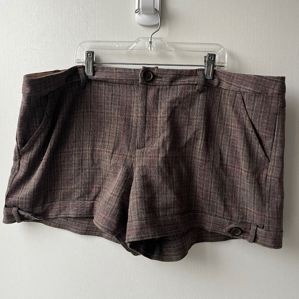 Brown & Pink Plaid Low Waist Shorts, Old Navy, size 16